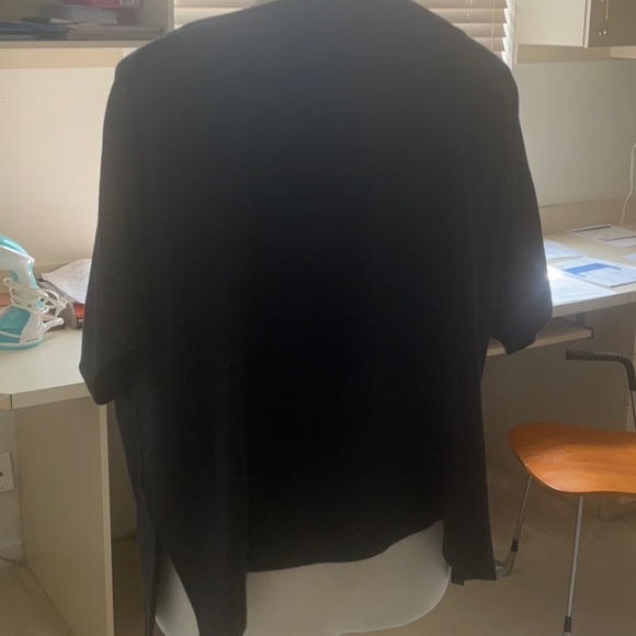 NW/O Tags Athleta Cropped Swearshirt Top - Picture 3 of 4